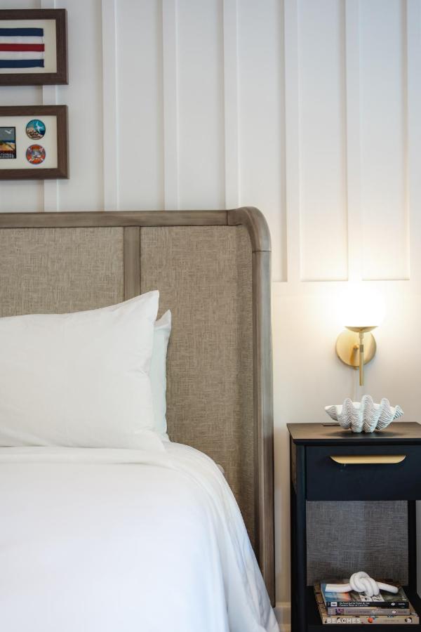 Greyfinch Chatham Inn المظهر الخارجي الصورة