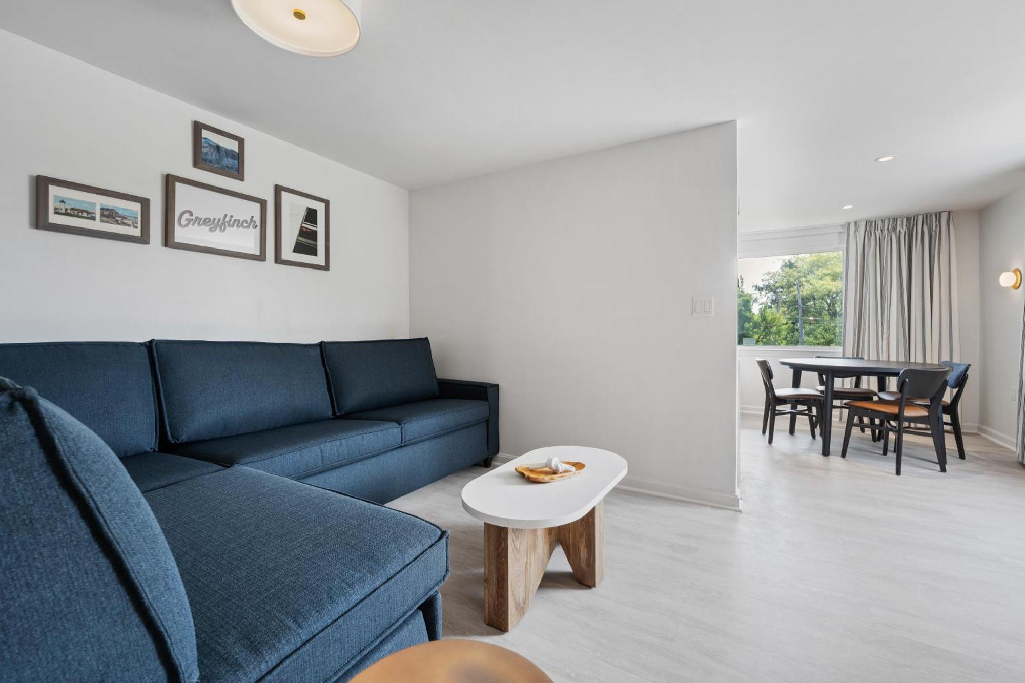 Greyfinch Chatham Inn المظهر الخارجي الصورة