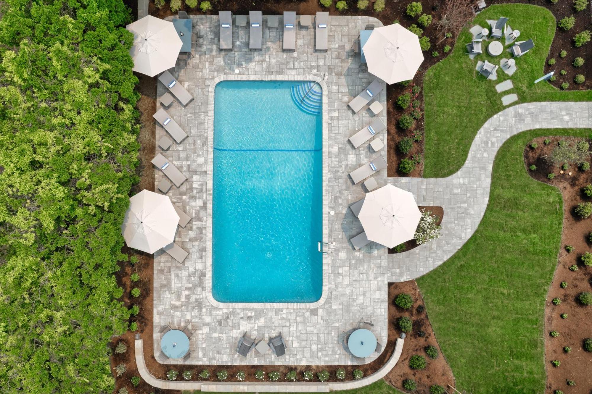 Greyfinch Chatham Inn المظهر الخارجي الصورة